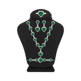 عصفور كريستال طقم فضة عيار 925 بتصميم قلوب خضراء مرصعة بالزركون - SD0091-WG-9