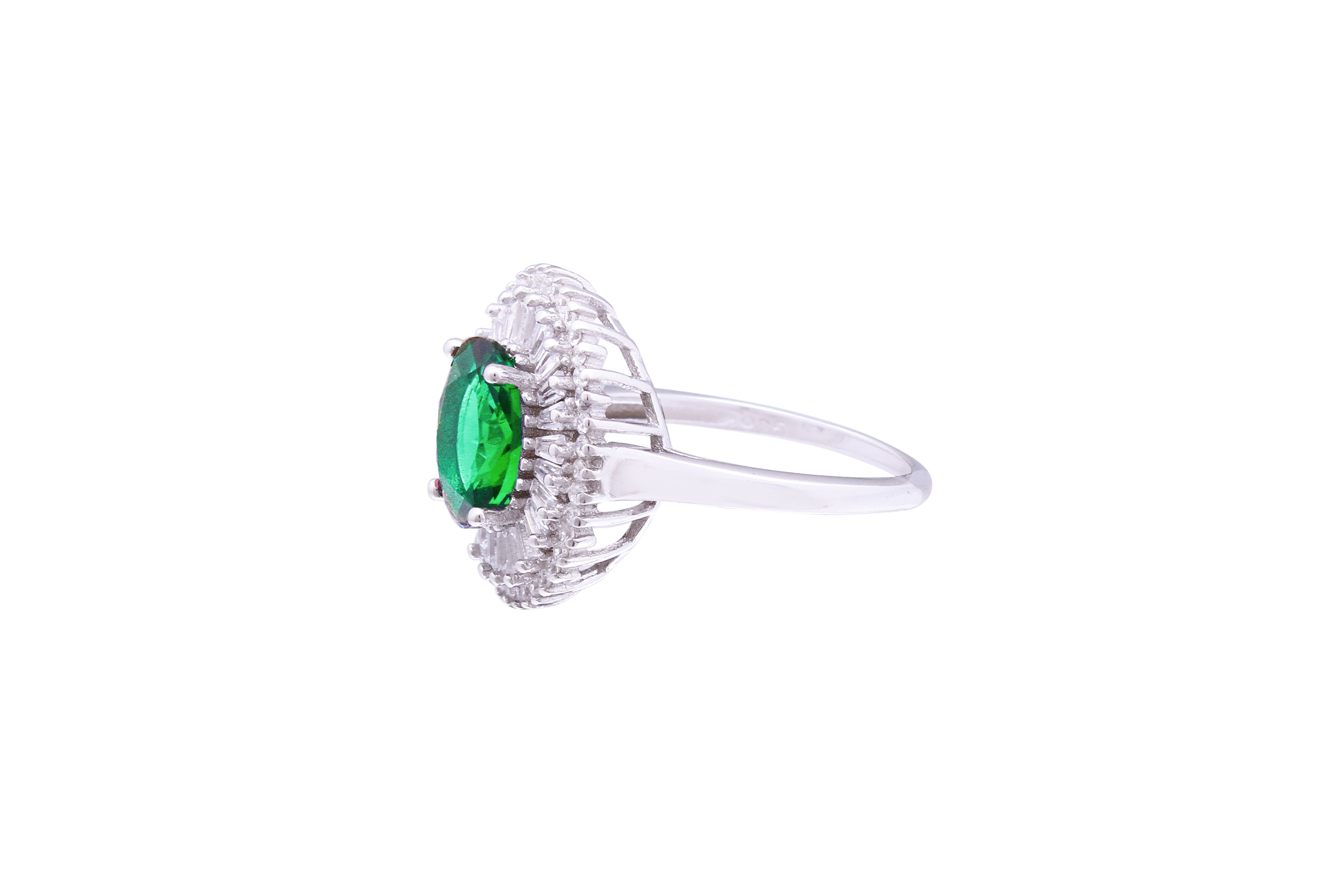 Asfour Crystal Cocktail Emerald Ring Inlaid With Zircon In 925 Sterling Silver RD0074-GW-7