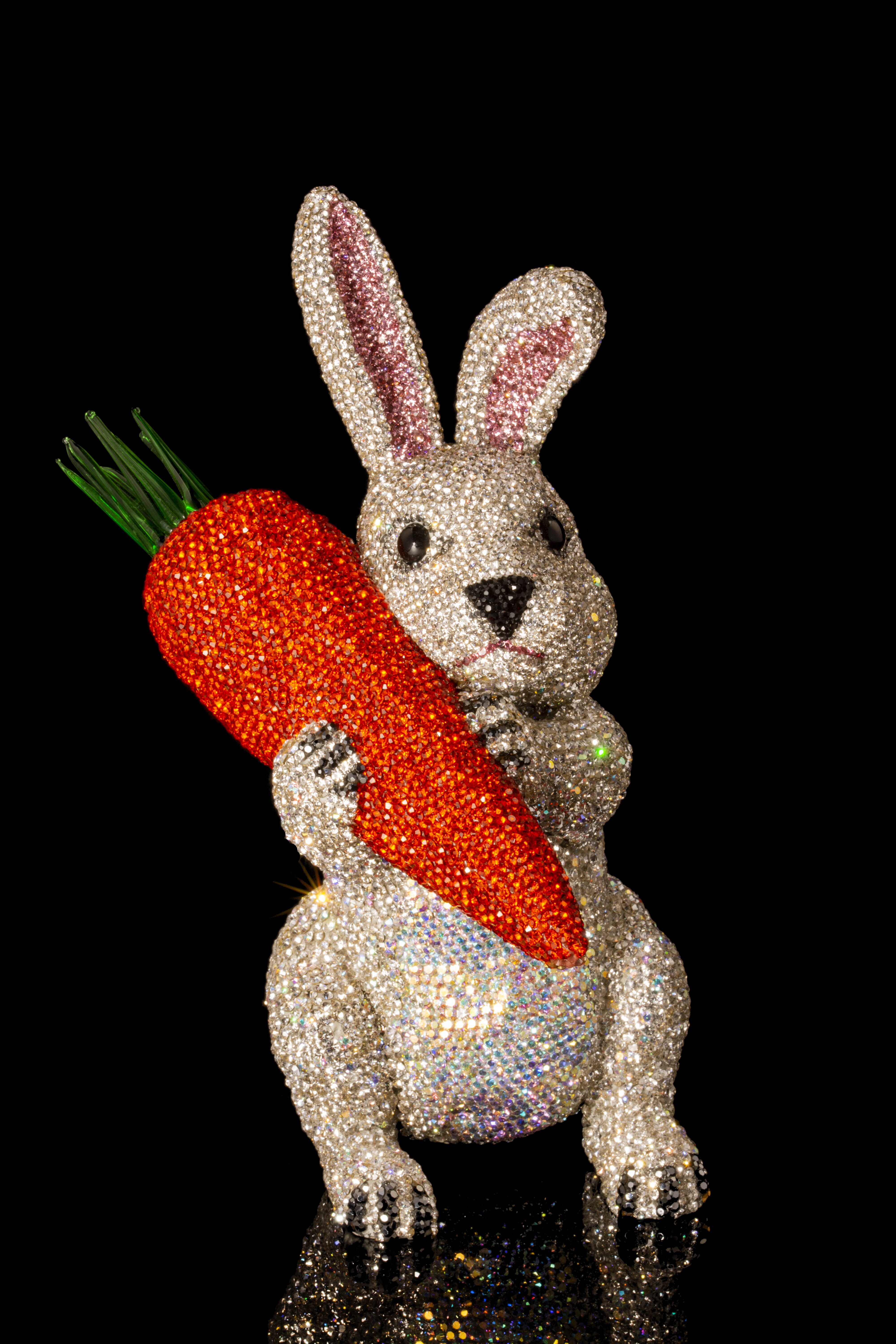 Rabbit With Carrots Decorated with lobes